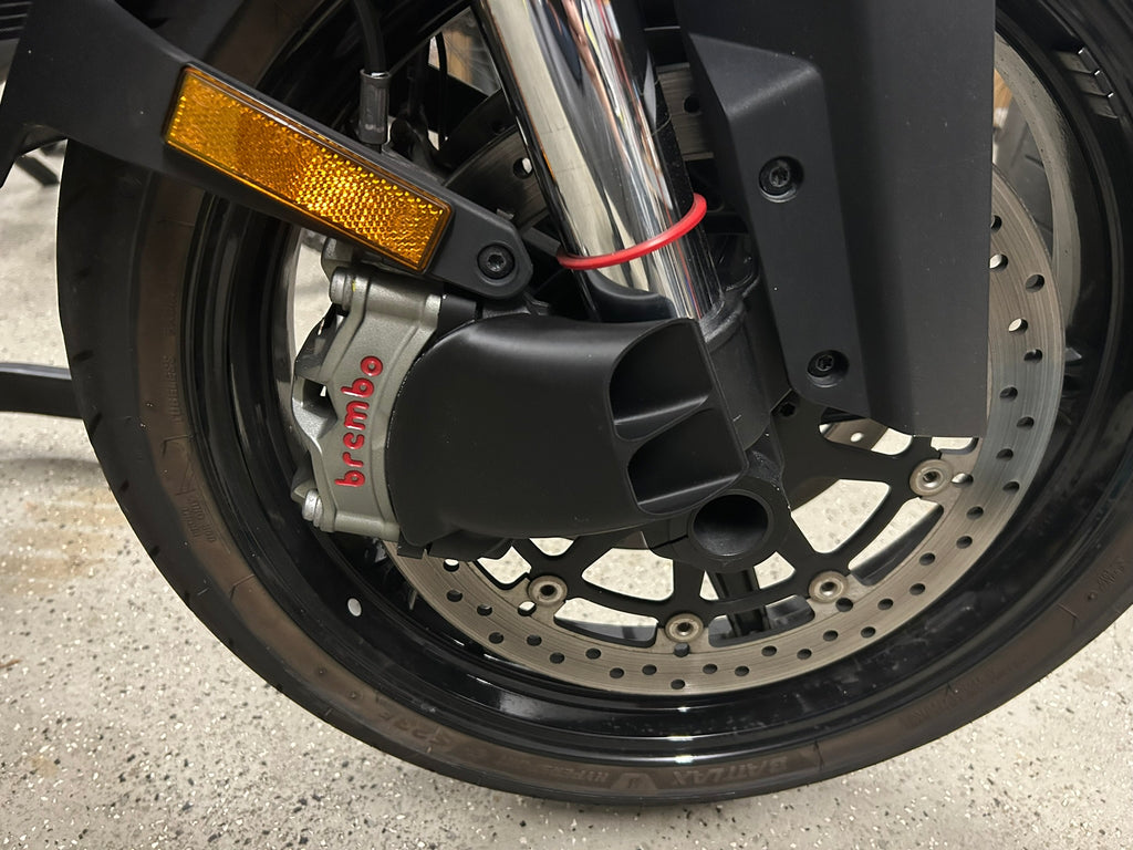 KTM 1290 Super Duke Bremskühlung Vorderachse aus Carbonverstärktem ASA