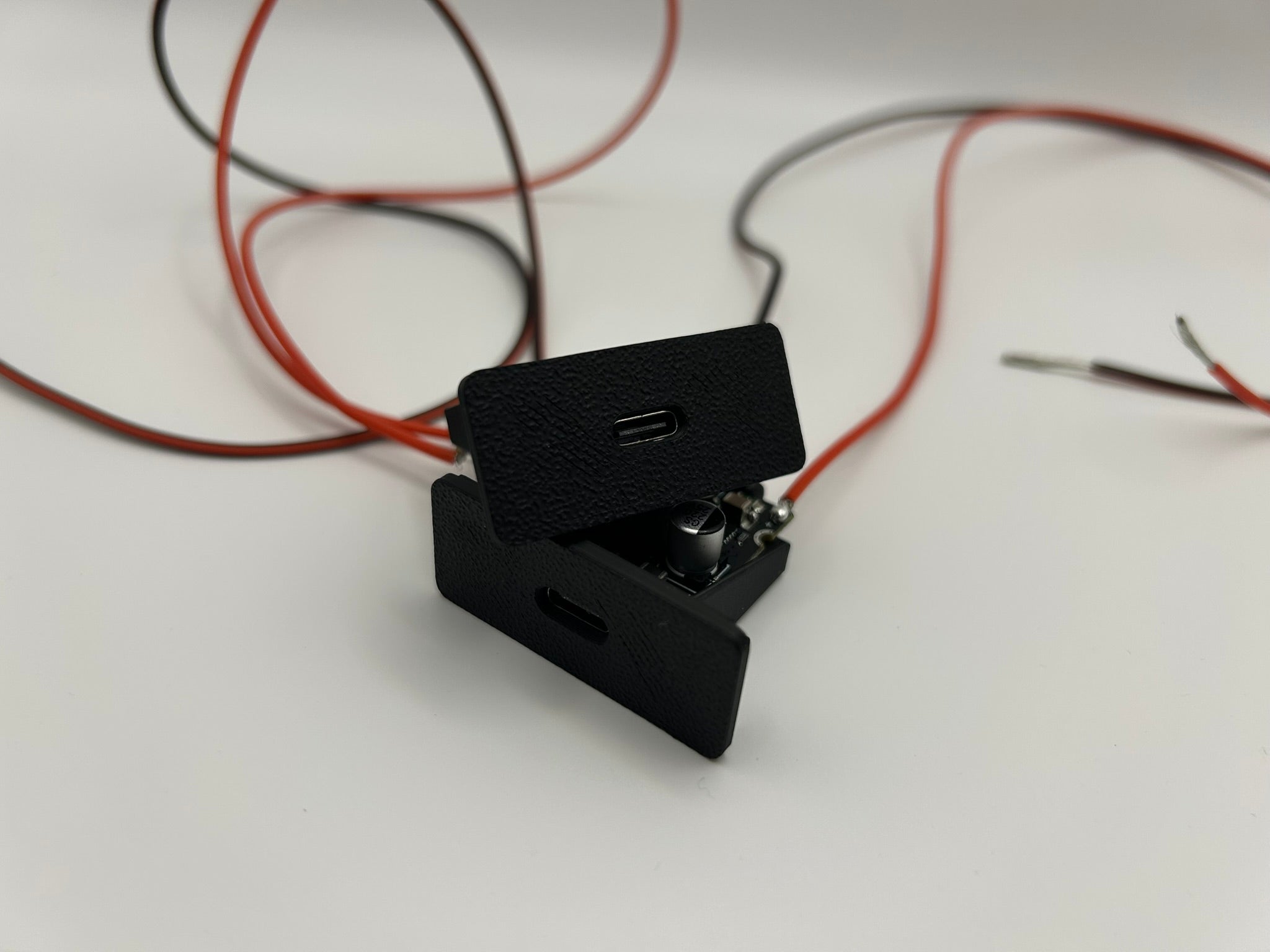 E36 Ladegerät USB-C Schnellladen 35W